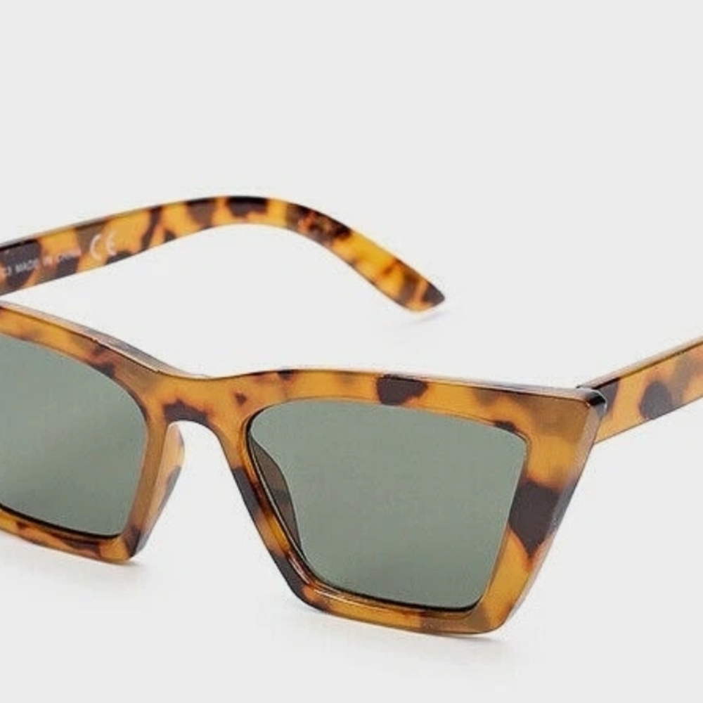 Tortoise Shell Sunglasses - image 1